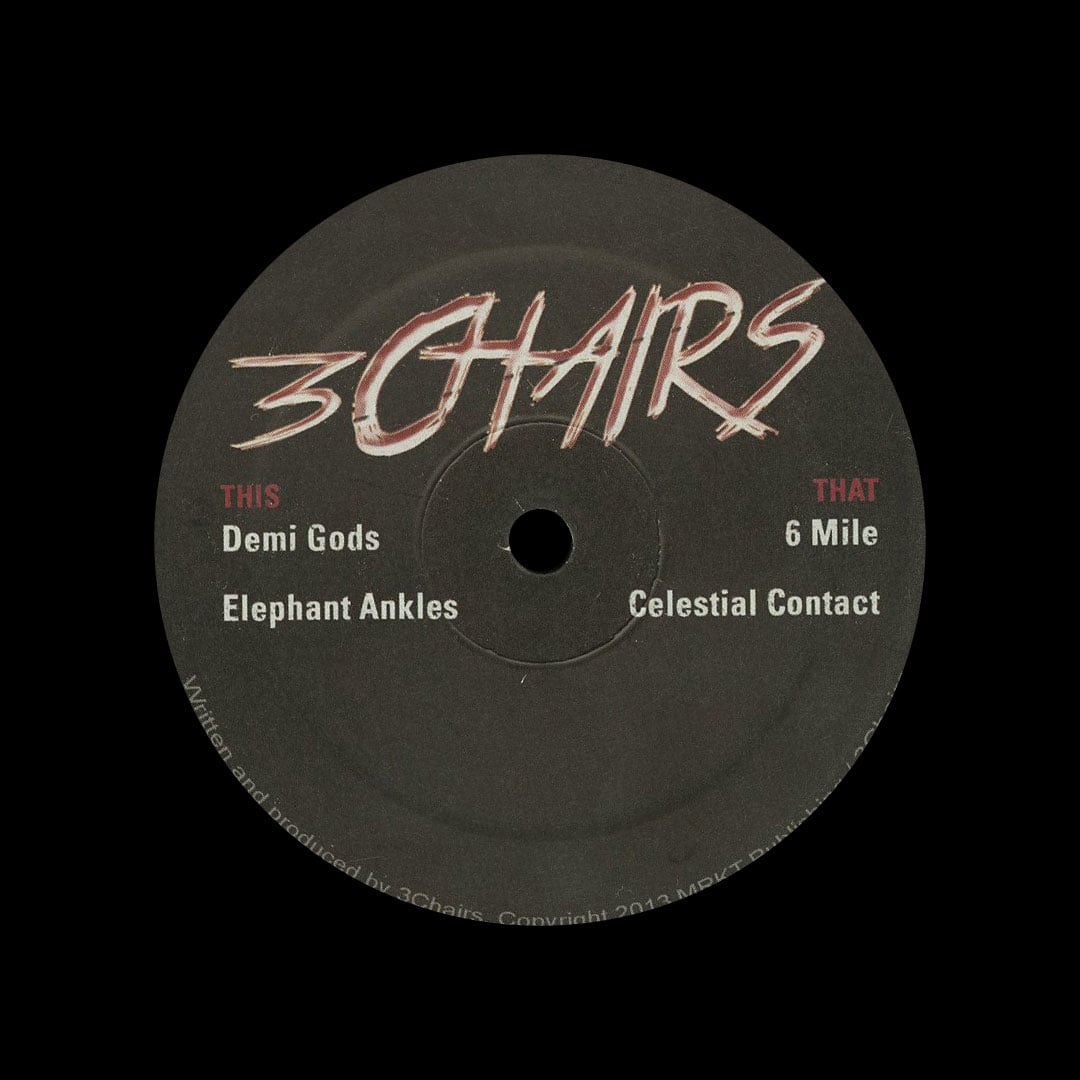 3 Chairs - Demigods - 12